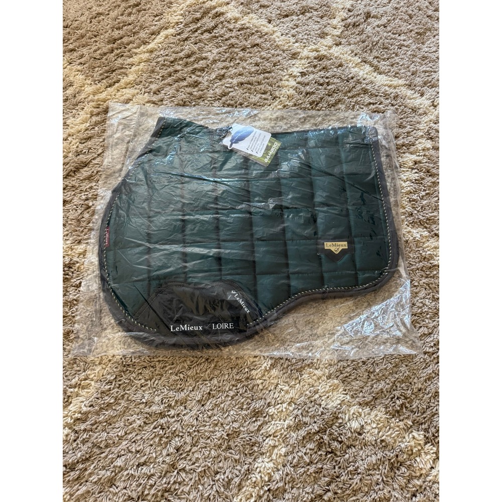 LeMieux Loire Satin GP Square Saddle Pad Spruce Green Large IT03281005 - Picture 5 of 6